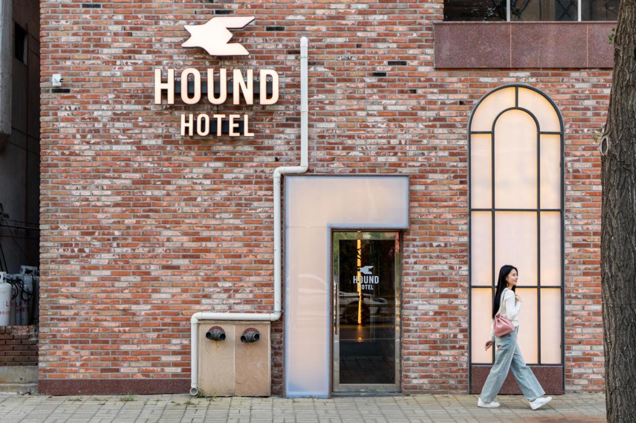 Jecheon Hound Hotel Chech'ŏn Buitenkant foto
